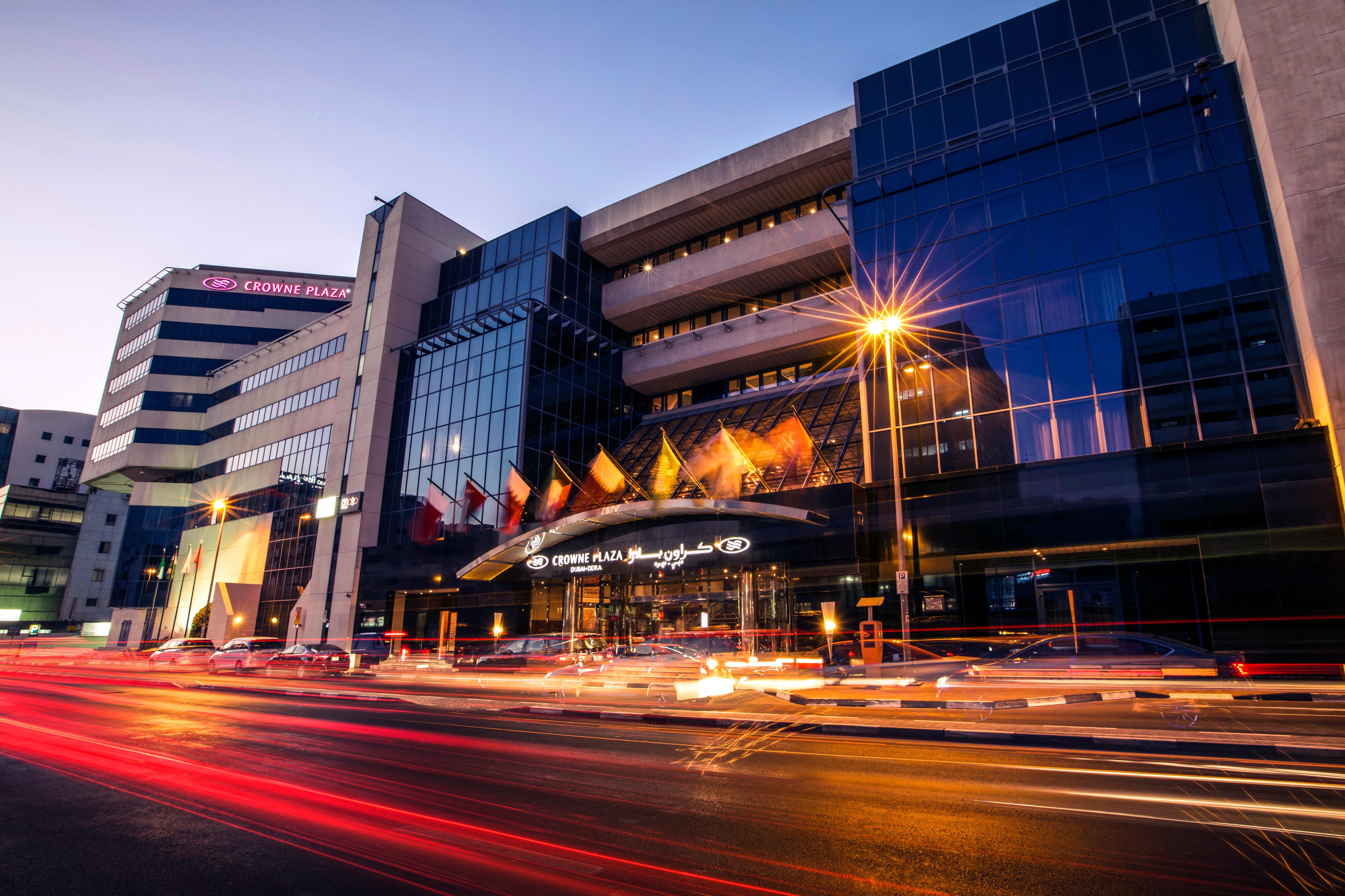 Hotel Crowne Plaza Dubai Deira By Ihg Exterior foto