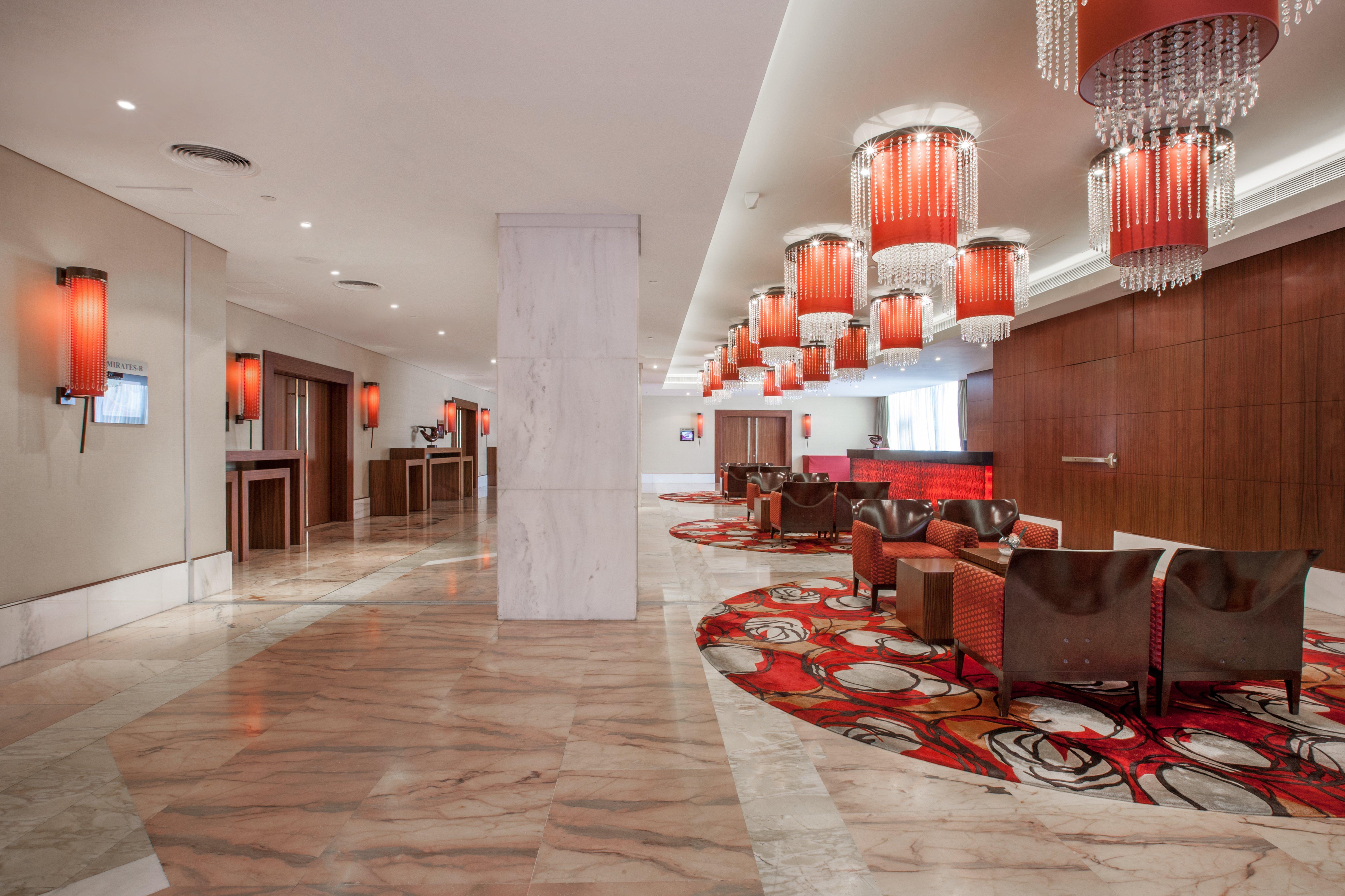 Hotel Crowne Plaza Dubai Deira By Ihg Exterior foto Lobby
